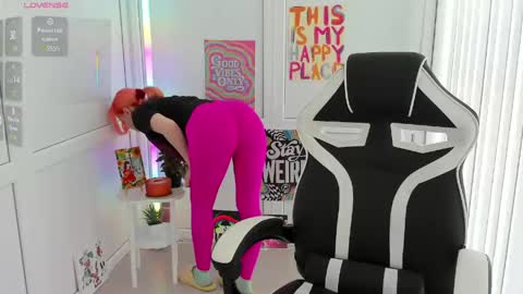 Bestie online show from May 2026 12:45:02 PM