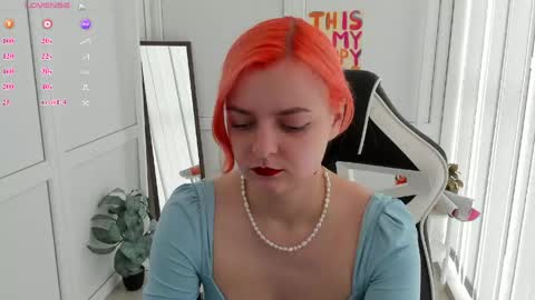 Snapshot of nightleaf_ chatting on May 2026 10:33:02 AM Bestie online show from May 2026 10:33:02 AM