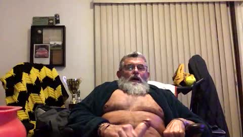 nightmoves1970 online show from December 2025 05:47:01 AM