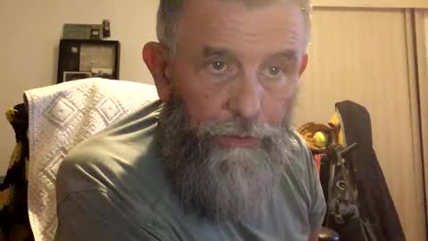 nightmoves1970 online show from February 2026 04:38:01 AM