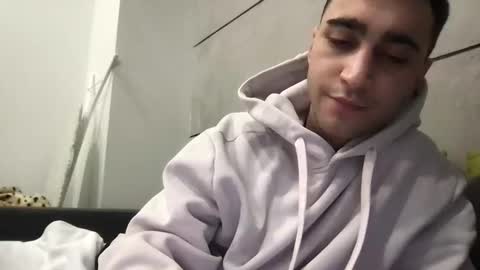 nightpulse14 online show from January 2026 12:57:02 AM