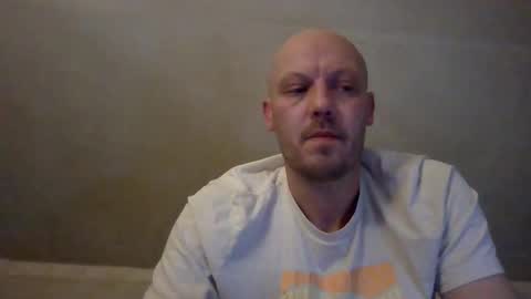 nighttime online show from January 2025 02:09:01 AM