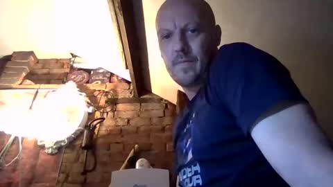 nighttime online show from January 2025 09:18:01 PM