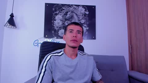 Niick online show from February 2025 02:16:01 AM