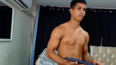 Niico online show from January 2026 03:27:01 PM