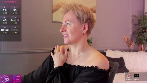 Nika online show from January 2025 11:33:01 AM