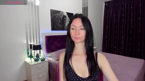 NikaLewis online show from October 2025 04:53:02 AM