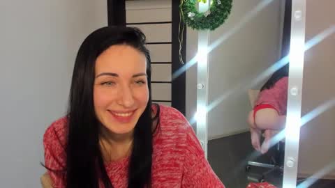 Snapshot of nikamiles chatting on January 2025 10:15:01 PM Nika online show from January 2025 10:15:01 PM