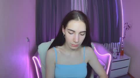 nikastarkk online show from November 2025 07:46:01 PM