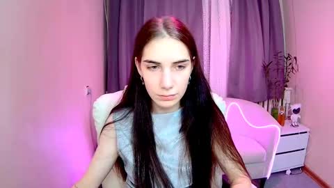 nikastarkk online show from November 2025 07:36:03 PM