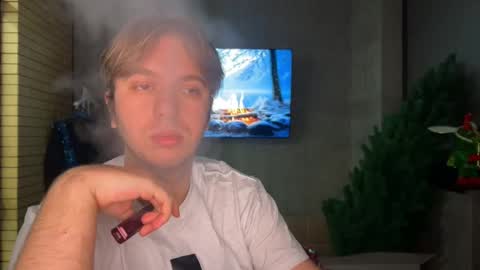 Celine online show from December 2025 07:32:01 PM