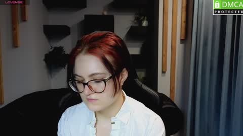 Snapshot of niki_cutes chatting on January 2025 01:05:02 AM niki_cutes online show from January 2025 01:05:02 AM