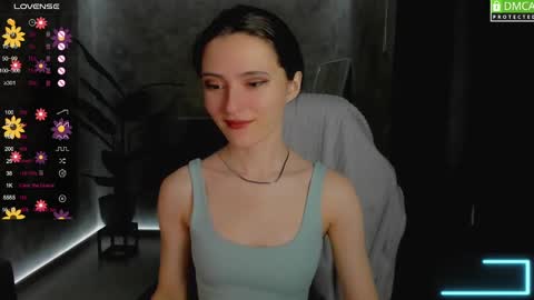 Snapshot of niki_cutes chatting on March 2025 01:15:01 AM niki_cutes online show from March 2025 01:15:01 AM