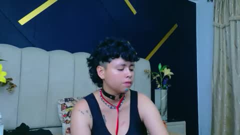 Snapshot of nikievanz chatting on April 2026 11:54:02 PM Nikievanz online show from April 2026 11:54:02 PM