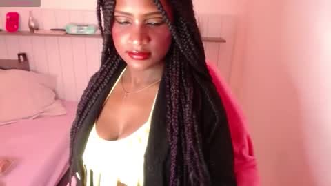 nikitakisskm online show from November 2025 07:25:01 PM