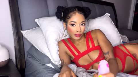 Snapshot of nikitalove104 chatting on October 2025 08:29:02 PM nikitalove104 online show from October 2025 08:29:02 PM