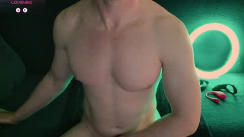 Snapshot of nikitin21 chatting on July 2026 08:41:01 AM Sasha online show from July 2026 08:41:01 AM