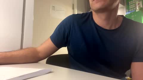 Snapshot of nikk3032 chatting on February 2025 01:52:02 AM NIk online show from February 2025 01:52:02 AM