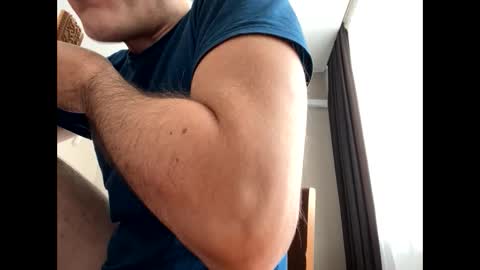 Snapshot of nikk3032 chatting on March 2025 08:05:01 AM NIk online show from March 2025 08:05:01 AM