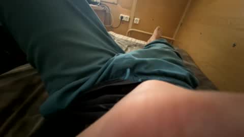 Snapshot of nikk3032 chatting on March 2025 03:08:01 AM NIk online show from March 2025 03:08:01 AM