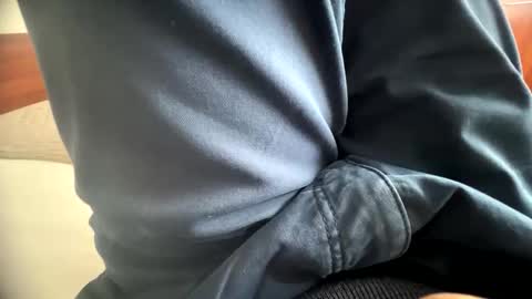 Snapshot of nikk3032 chatting on September 2025 06:02:02 AM NIk online show from September 2025 06:02:02 AM