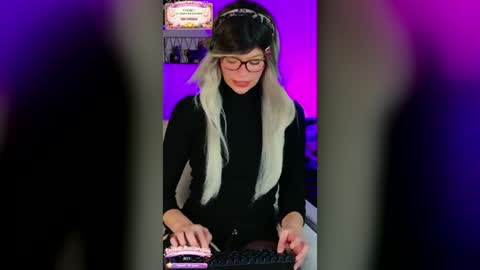 Kitty Chatte online show from April 2026 05:40:01 AM