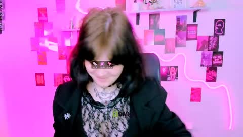 Snapshot of nikki_kiss_ chatting on May 2026 08:52:01 AM nikki_kiss_ online show from May 2026 08:52:01 AM