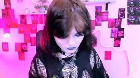 Snapshot of nikki_kiss_ chatting on May 2026 08:41:01 AM nikki_kiss_ online show from May 2026 08:41:01 AM