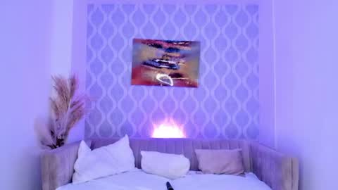 Snapshot of nikki_rousmel chatting on June 2026 04:21:01 AM Nicole online show from June 2026 04:21:01 AM
