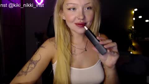 nicolette online show from September 2025 05:13:02 PM