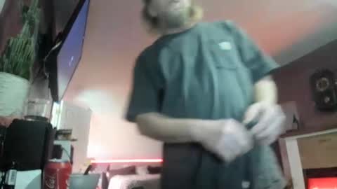 Snapshot of nikkiandtony chatting on January 2025 06:40:01 AM nikkiandtony online show from January 2025 06:40:01 AM