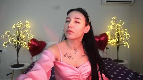 Nikki online show from March 2025 07:31:02 PM