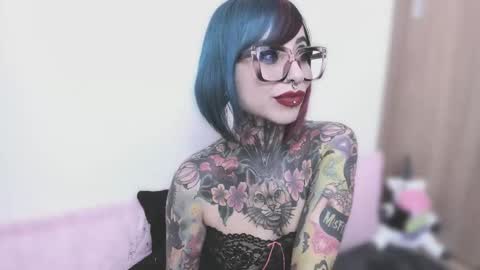 Snapshot of nikkiramone chatting on September 2025 10:57:02 PM Nikki Ramone online show from September 2025 10:57:02 PM