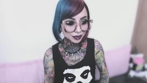 Snapshot of nikkiramone chatting on September 2025 10:57:02 PM Nikki Ramone online show from September 2025 10:57:02 PM