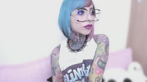 Snapshot of nikkiramone chatting on September 2025 11:20:01 PM Nikki Ramone online show from September 2025 11:20:01 PM