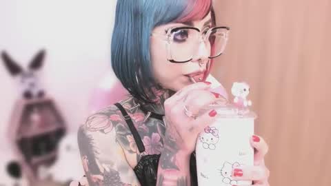 Snapshot of nikkiramone chatting on October 2025 10:34:02 PM Nikki Ramone online show from October 2025 10:34:02 PM