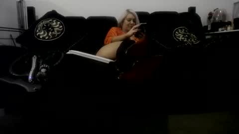 Niquita Sparkles online show from February 2025 06:15:02 PM