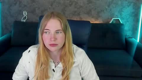 nikkyreyyy online show from May 2026 01:18:02 PM