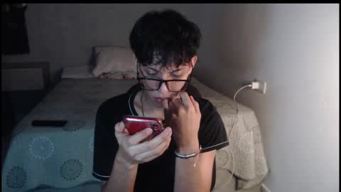 niklaus_wolf online show from September 2025 03:28:01 AM