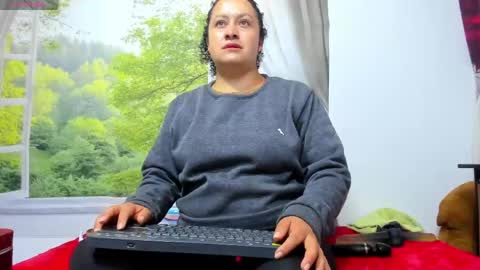 Snapshot of nikol32__ chatting on May 2026 10:32:02 AM dayan online show from May 2026 10:32:02 AM