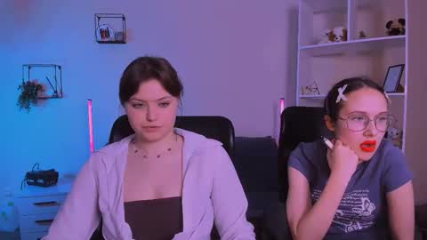 Little Niko  Help me reach my goals online show from November 2025 08:07:01 PM