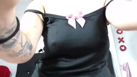 nikol_winick online show from March 2025 04:20:01 PM