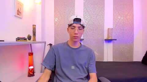    online show from November 2025 04:38:01 AM