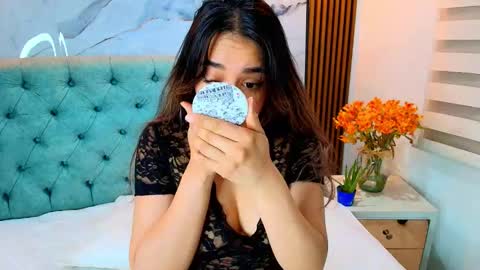 nikolcruz online show from March 2026 10:53:02 AM