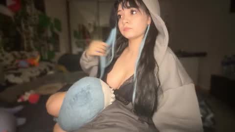 nikoli_naw online show from December 2025 10:27:02 PM