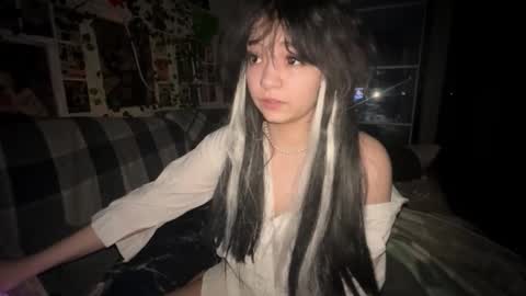 Snapshot of nikoli_naw chatting on February 2026 12:15:01 AM nikoli_naw online show from February 2026 12:15:01 AM