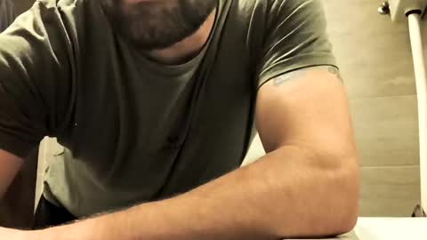 Niks online show from October 2025 01:20:02 AM