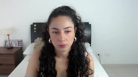 Snapshot of niky_blue chatting on May 2026 12:23:01 PM niky_blue online show from May 2026 12:23:01 PM