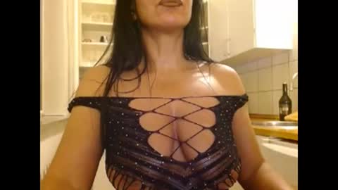 niky_sweet19 online show from March 2025 02:06:02 AM