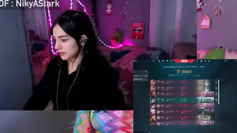 Snapshot of nikyastark chatting on June 2026 07:09:02 AM Niky A Stark online show from June 2026 07:09:02 AM